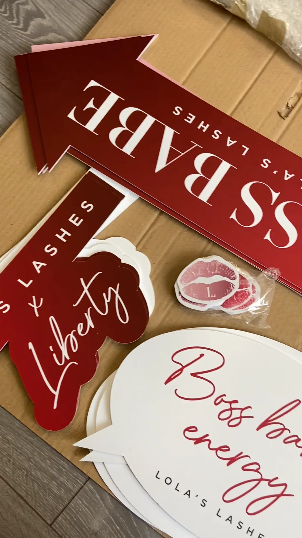 Lola's Lashes Print & Events 1