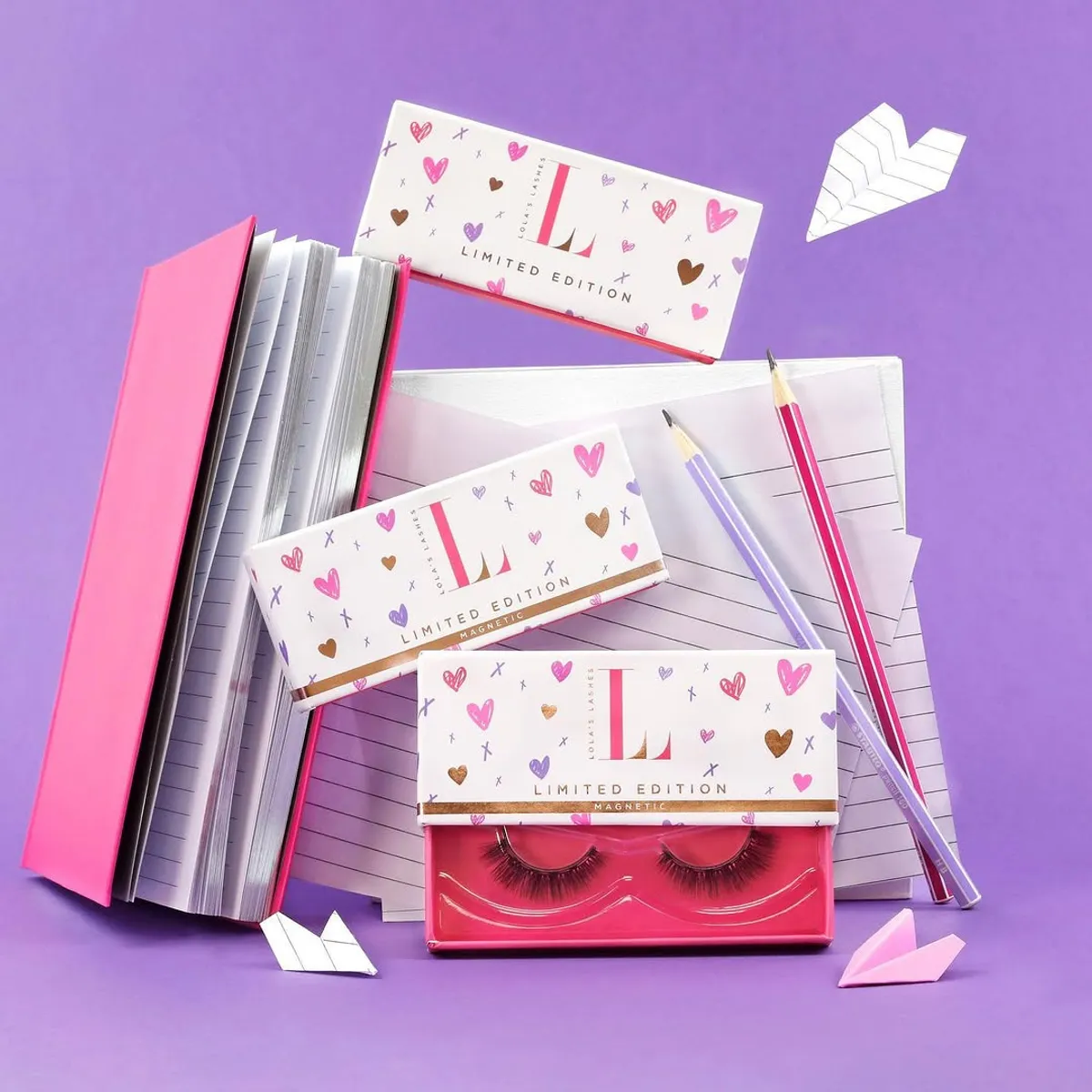 Lola's Lashes Packaging Design 1